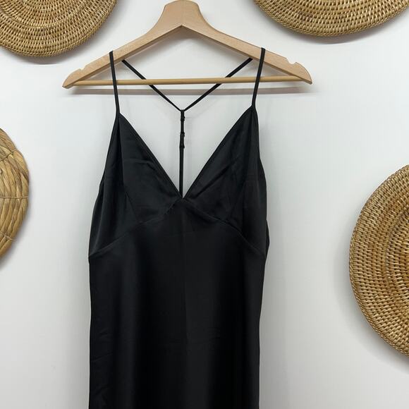 NEW Abercrombie Black Seamed Bodice Satin T-Strap V-Neck Long Maxi Dress Medium - Picture 3 of 5